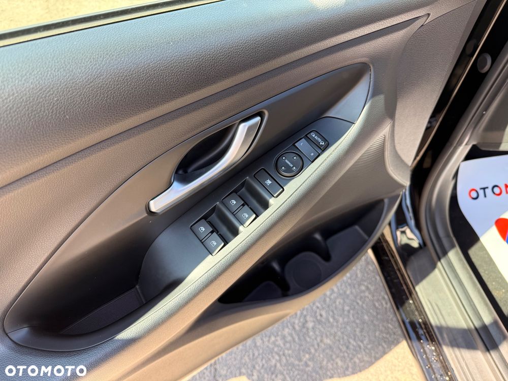 Hyundai i30 1.6 CRDI Prime - 10