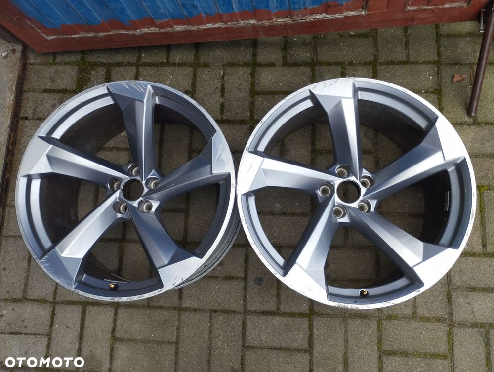 Felga Audi Q7 Q8 SQ8 10J 20 ET52 4M8601025M - 1