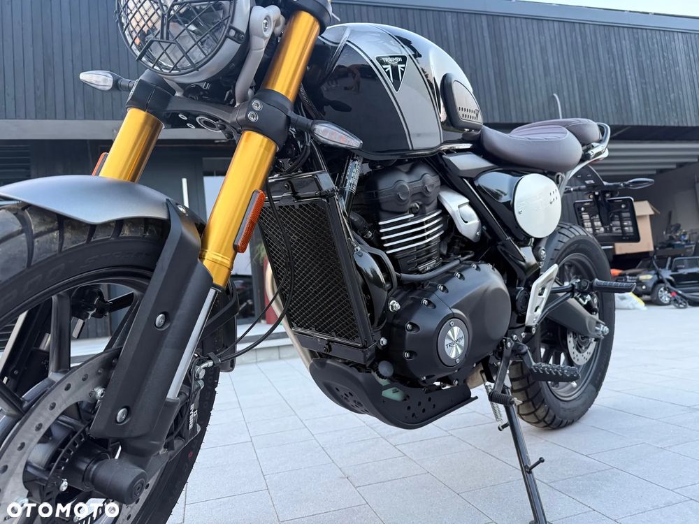 Triumph Scrambler - 7