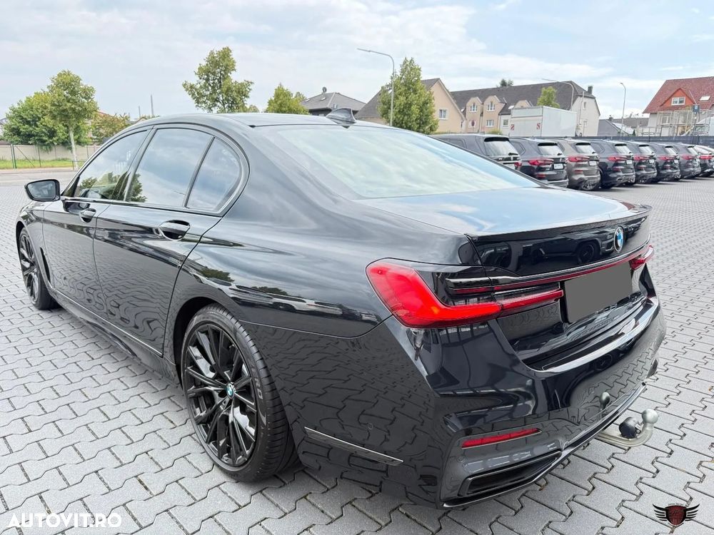 BMW Seria 7 740d xDrive MHEV - 6