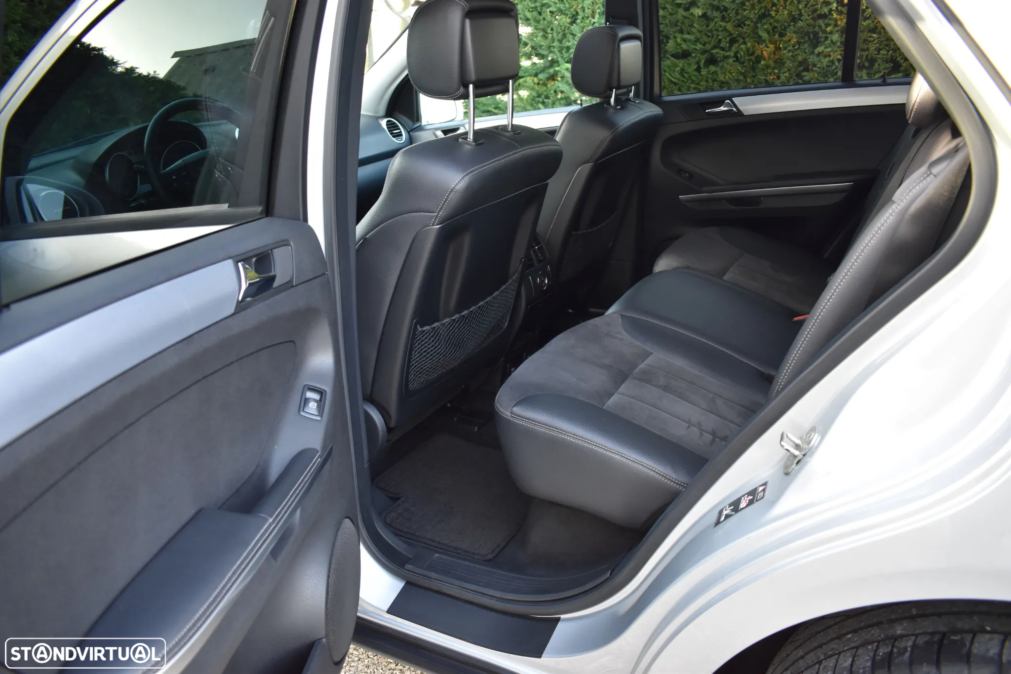 Mercedes-Benz ML 500 7G-TRONIC - 16