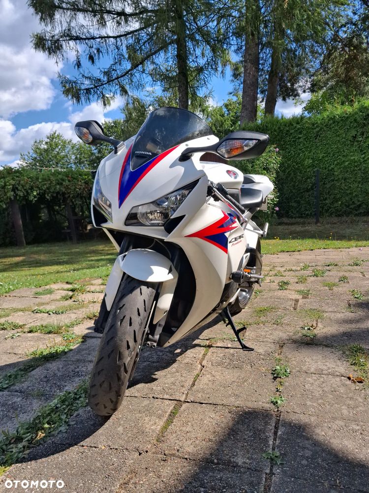 Honda CBR - 6