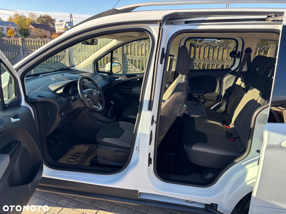 Ford transit connect - 9