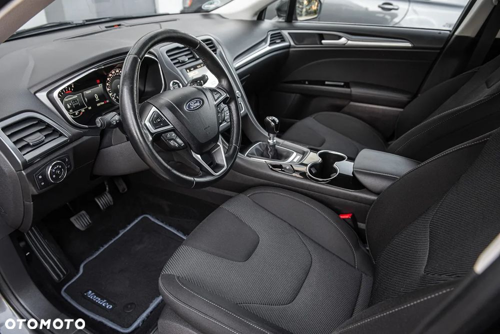 Ford Mondeo - 15
