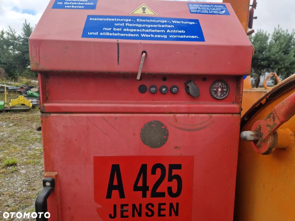 Rębak Jensen A425 - 11