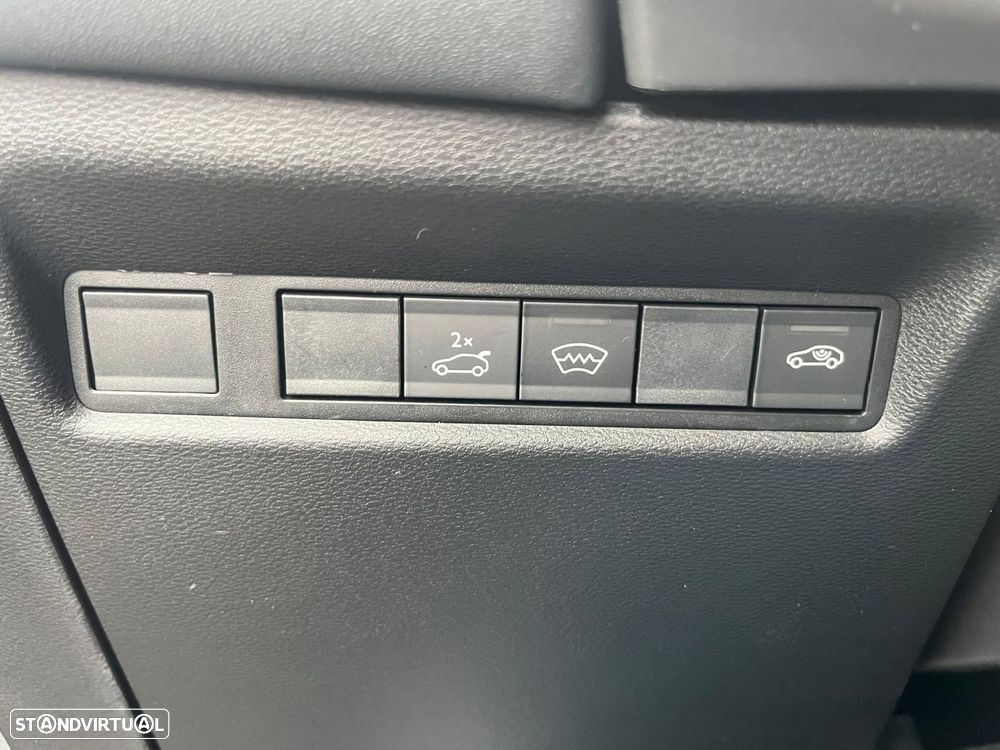 Jeep Compass - 22
