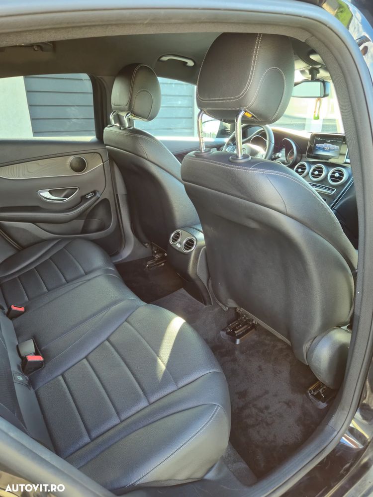 Mercedes-Benz GLC 220 d 4MATIC 9G-TRONIC - 11