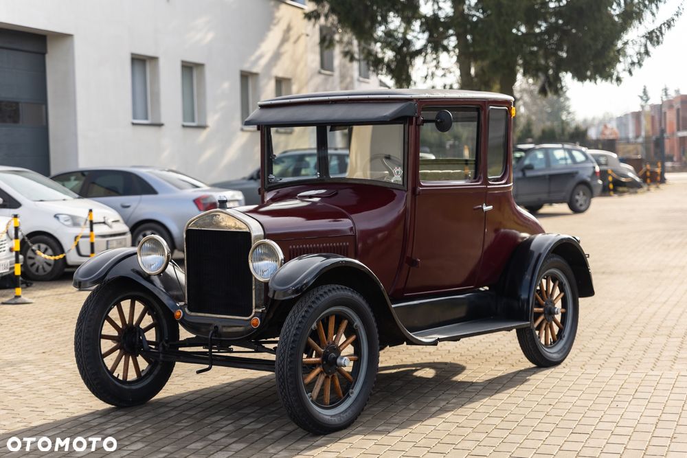 Ford Inny