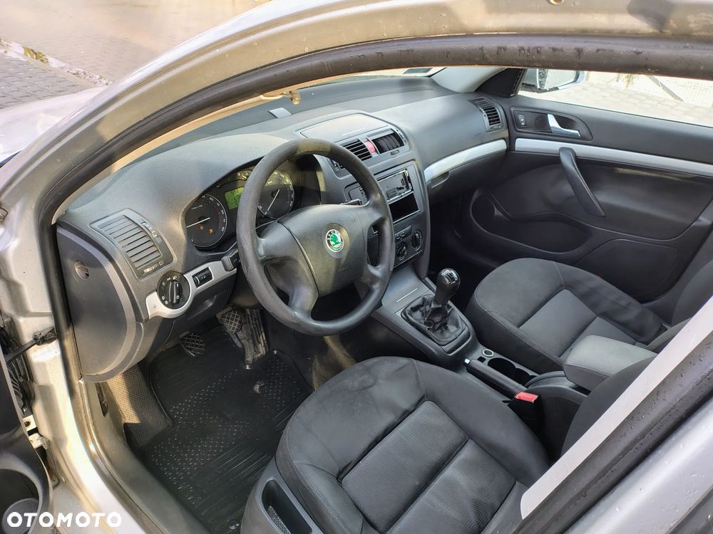 Skoda Octavia - 7