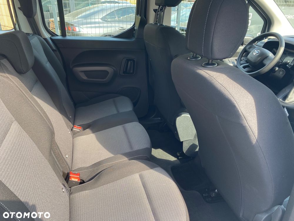 Toyota Proace City Verso 1.5 D-4D Business - 13