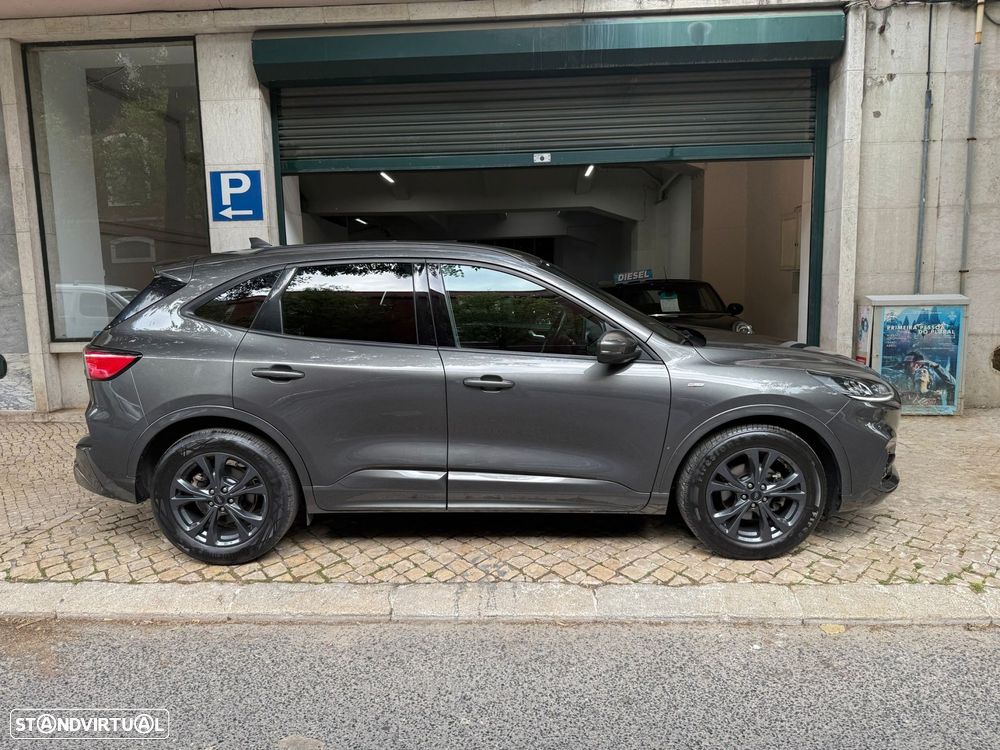 Ford Kuga 1.5 TDCi EcoBlue ST-Line Aut. - 2