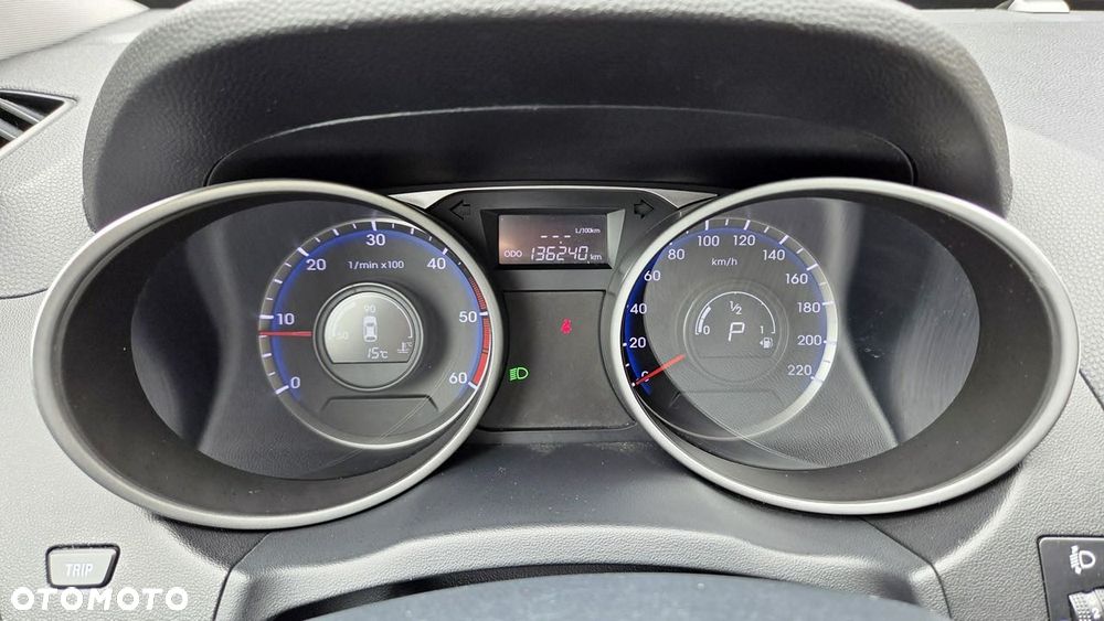 Hyundai ix35 2.0 CRDi 4WD Automatik Premium - 26