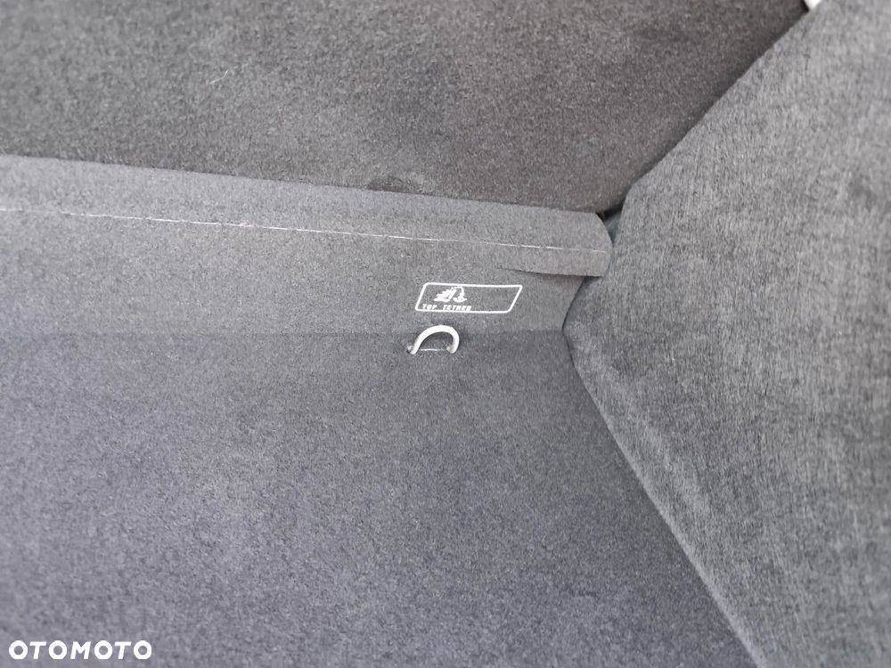 Renault Clio 1.2 16V 75 LIMITED - 36