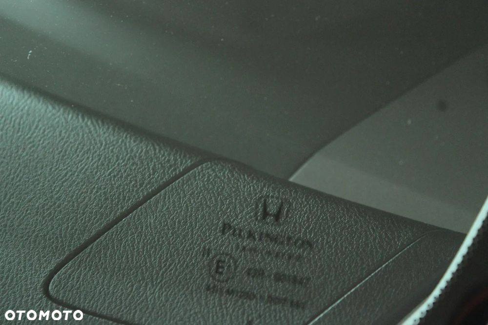 Honda CR-V 2.0i-VTEC Elegance 50 Jahre Edition - 40
