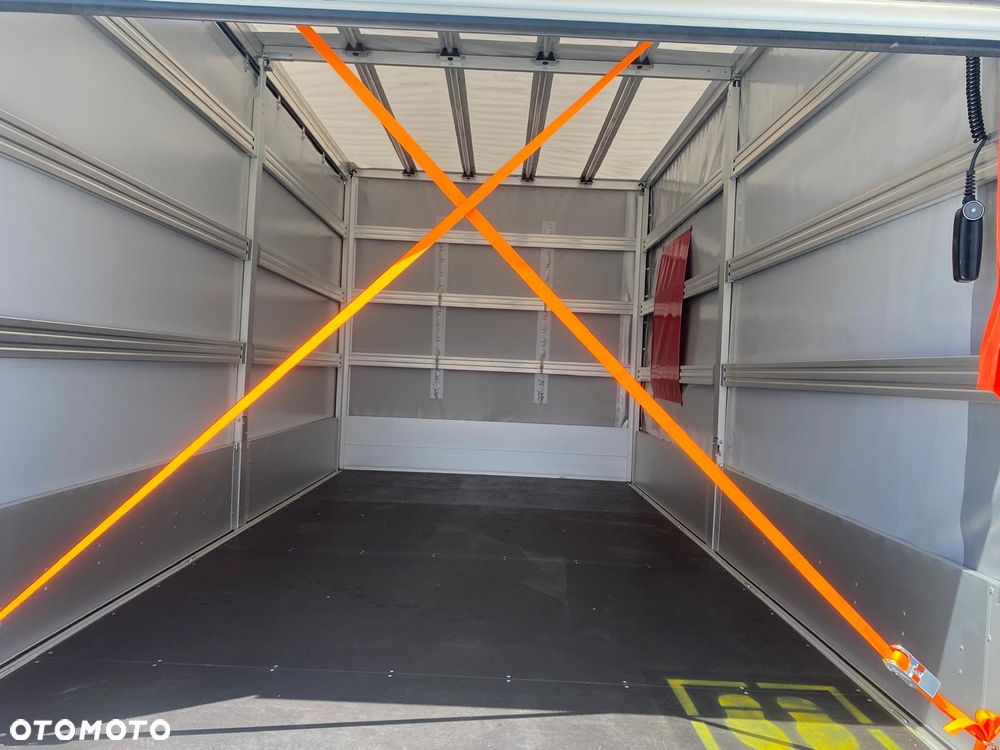 Volkswagen Crafter - 5