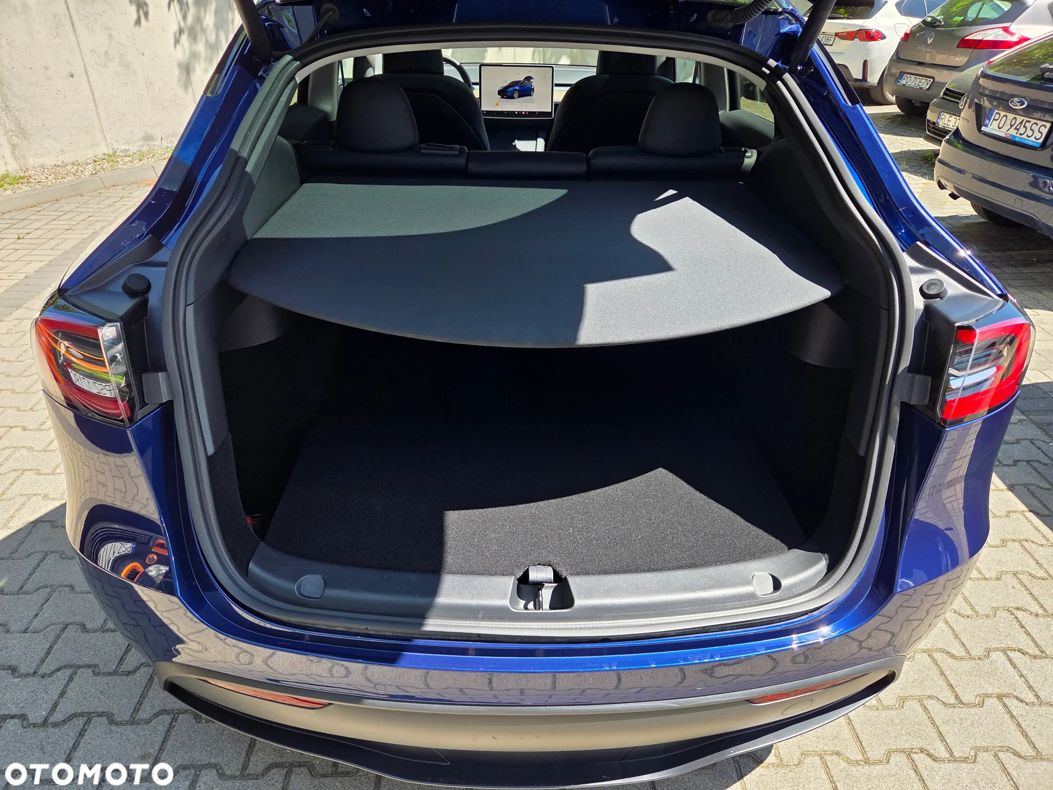 Tesla Y Model Long Range Dual Motor AWD - 23
