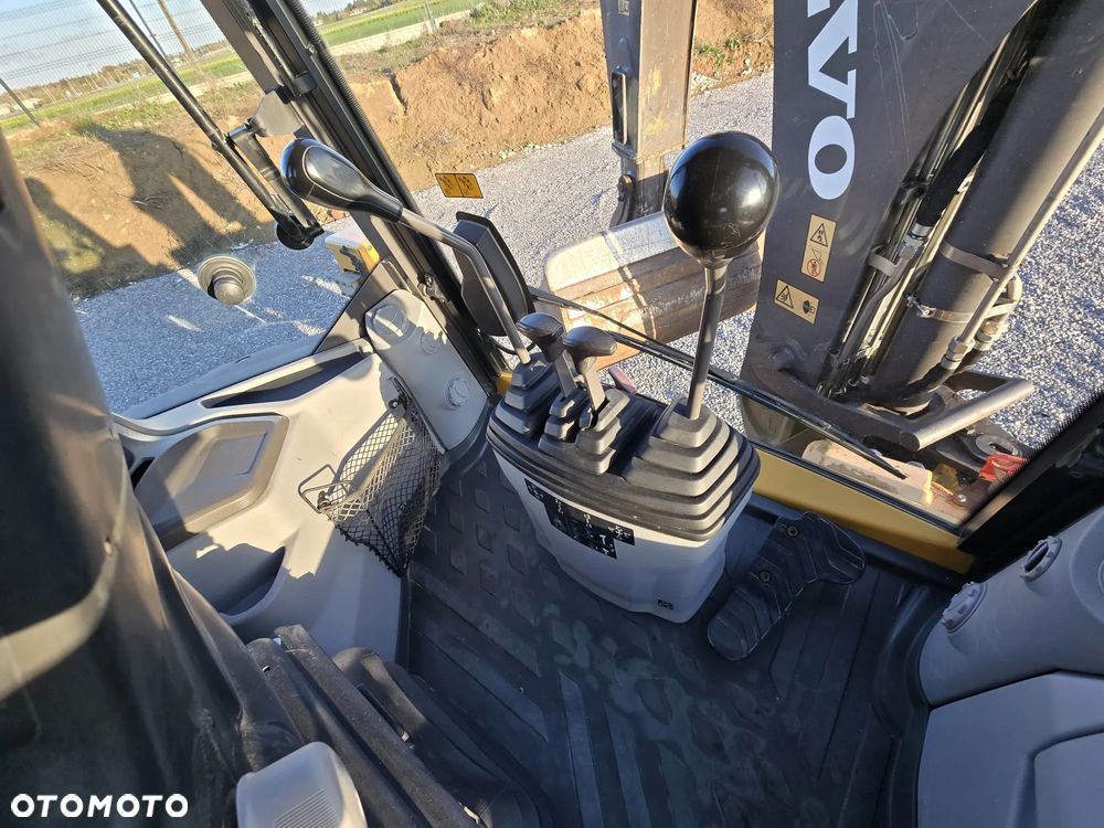 Volvo BL71B - 7