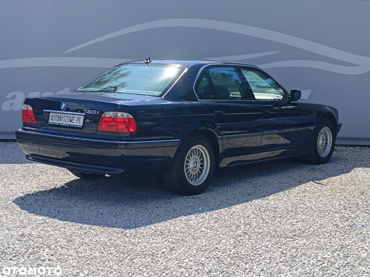 BMW Seria 7 750i - 5