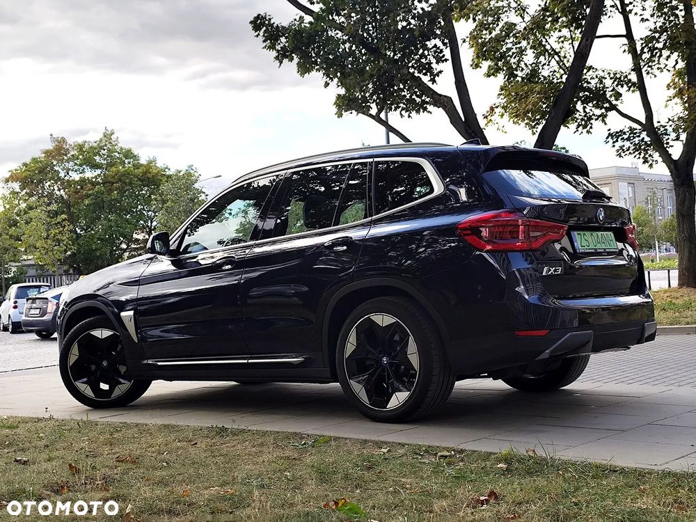 BMW iX3 80kWh Impressive - 4