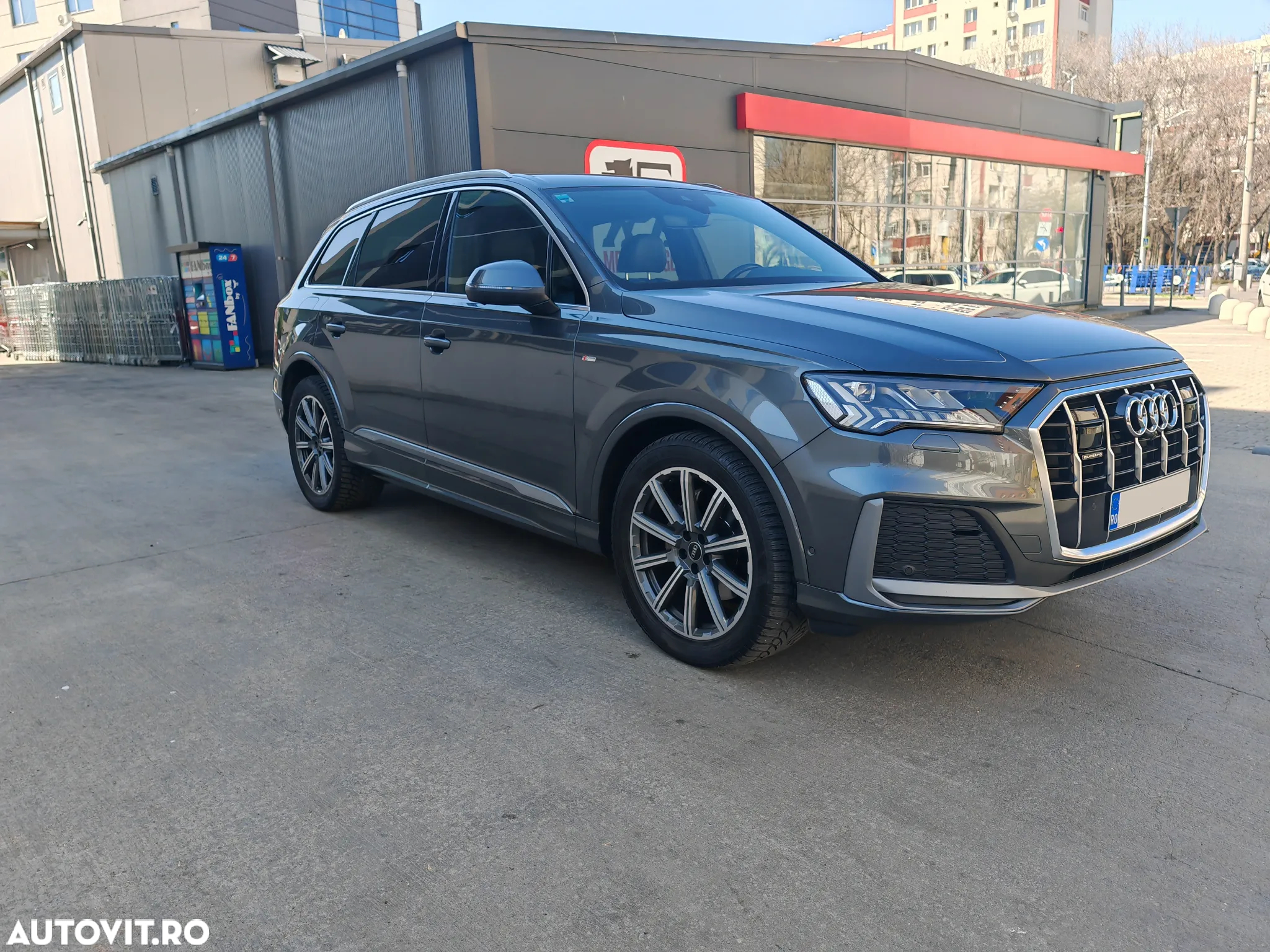 Audi Q7 3.0 50 TDI quattro Tiptronic S Line - 2