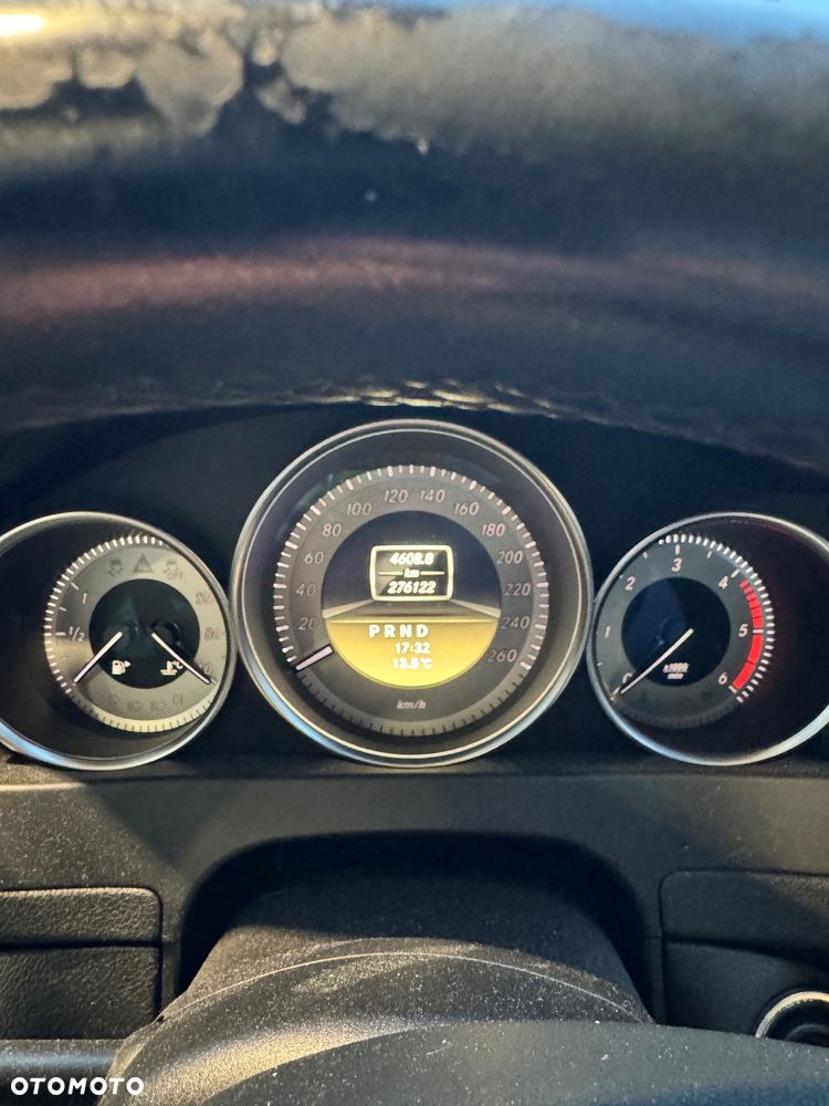 Mercedes-Benz C-Class 2011 photo 5
