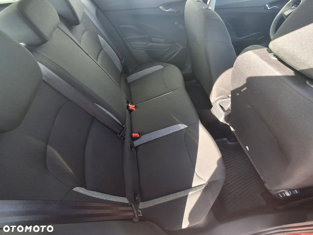 Skoda Fabia 1.0 TSI Active - 13