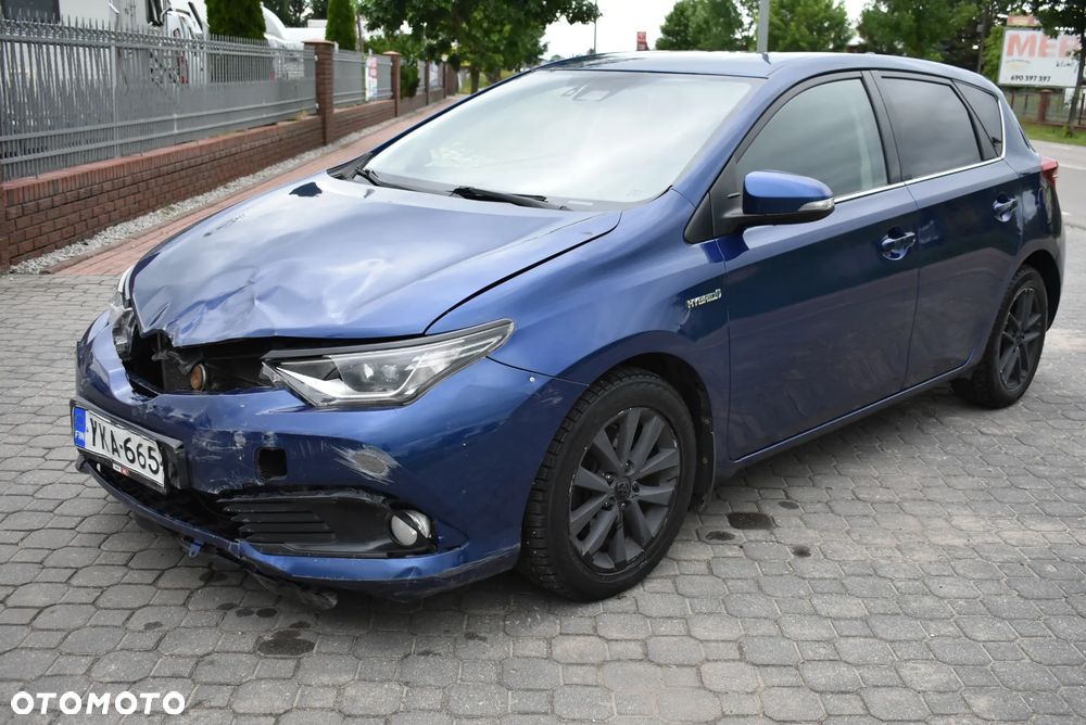 Toyota Auris - 4