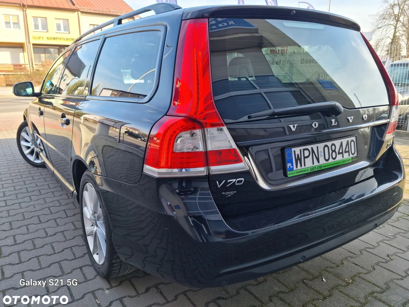 Volvo V70 D3 Momentum - 9