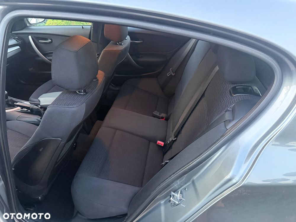 BMW Seria 1 118d DPF - 22