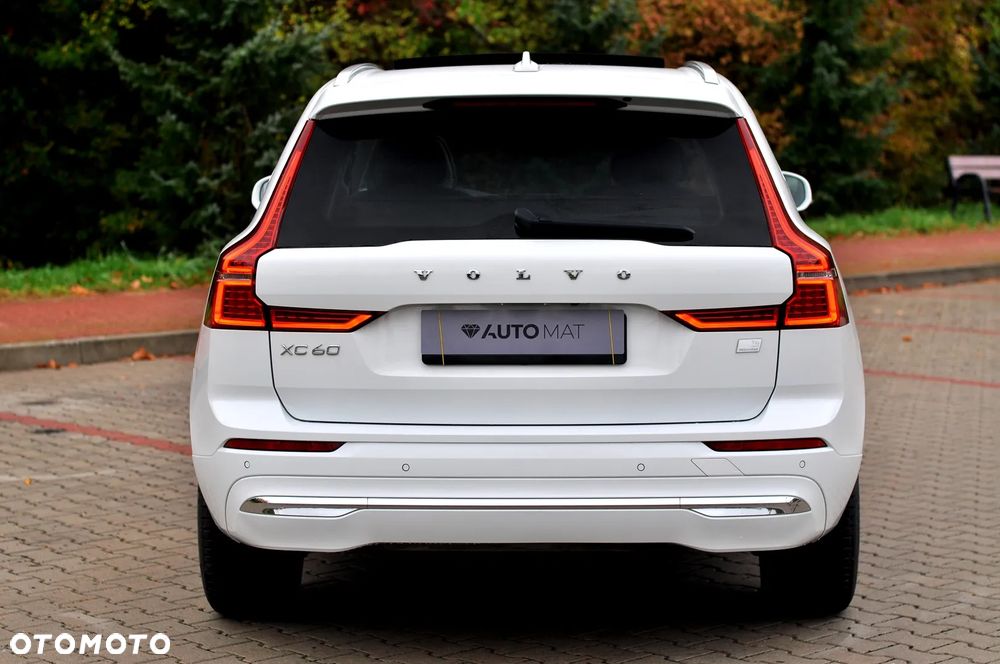 Volvo XC 60 T6 AWD Plug-In Hybrid Inscription - 11