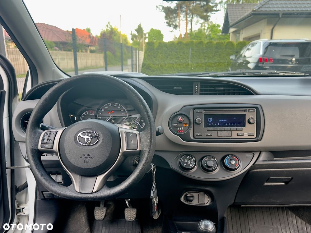 Toyota Yaris 1.0 Life EU6 - 4