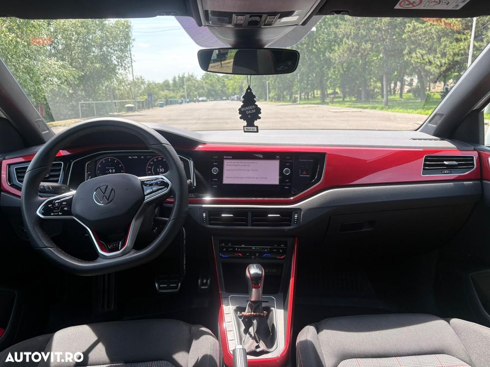 Volkswagen Polo 2.0 TSI DSG GTI - 9