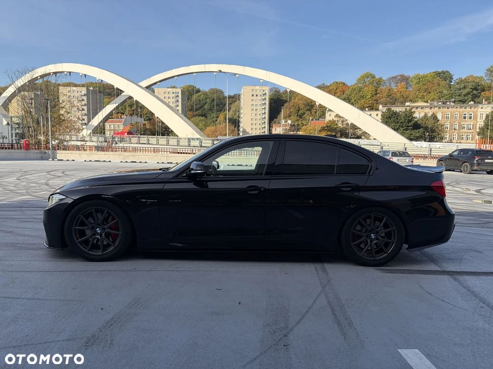 BMW Seria 3 340i xDrive Edition M Sport Shadow - 16