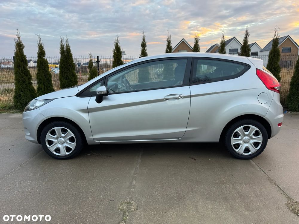 Ford Fiesta 1.25 Ambiente - 17