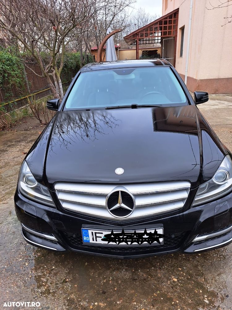 Mercedes-Benz C - 1