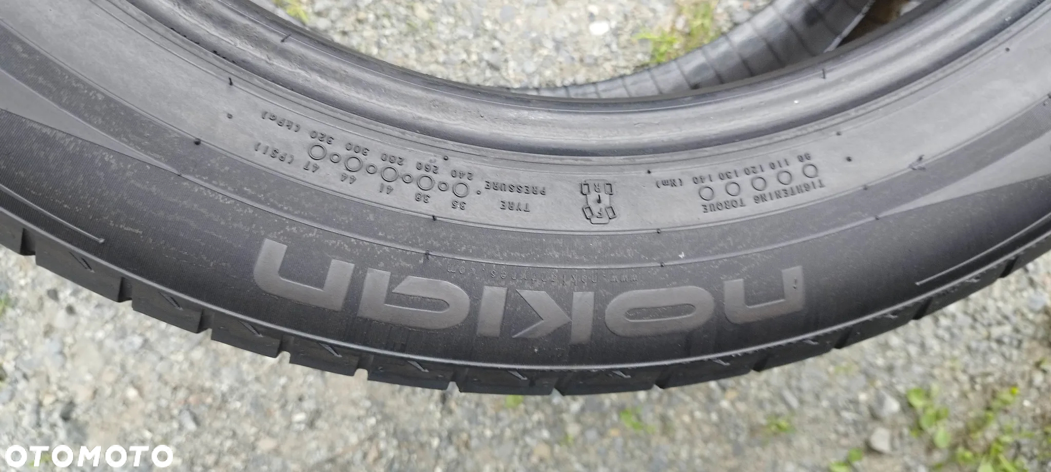 235/50/18 nokian zline - 3