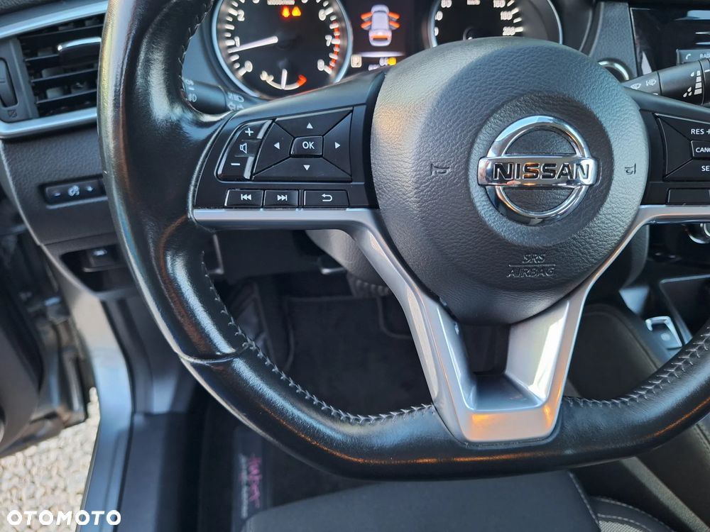 Nissan Qashqai 1.2 DIG-T N-Connecta Xtronic - 22