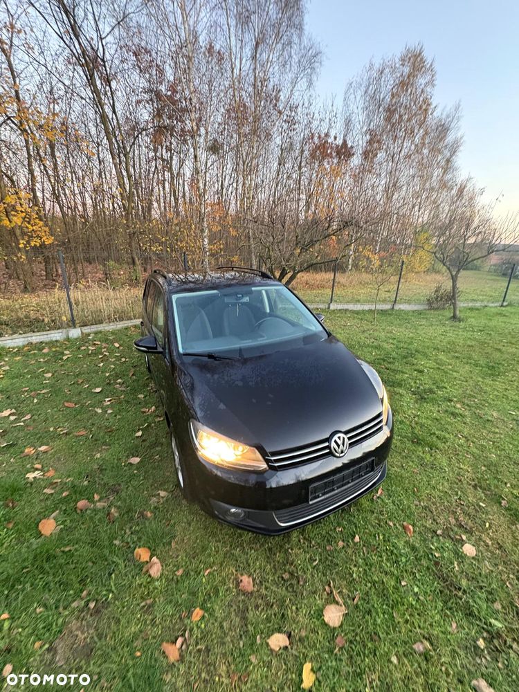 Volkswagen Touran 1.6 TDI DPF BlueMotion Technology Trendline - 9