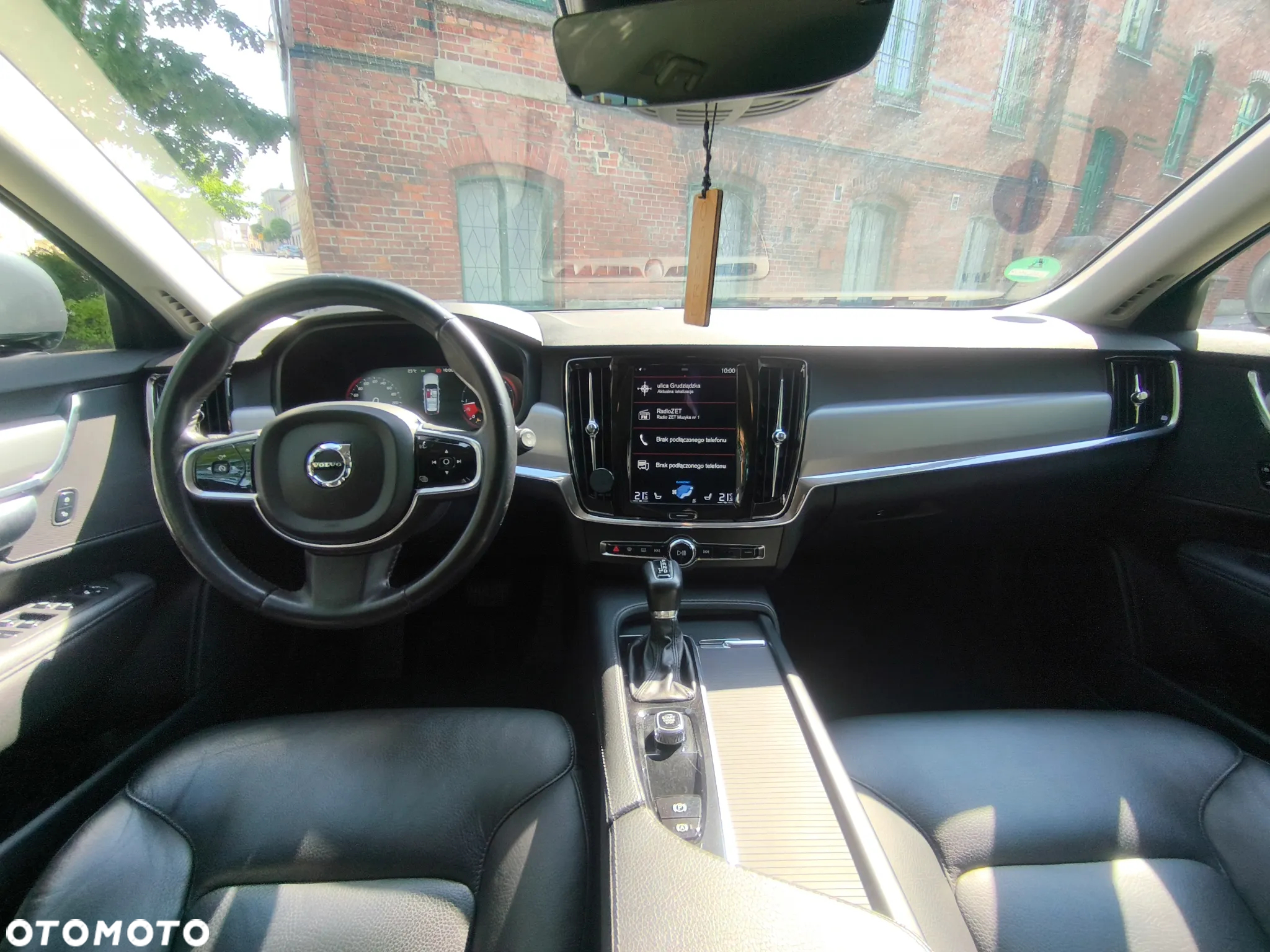 Volvo XC 60 D4 Momentum - 3