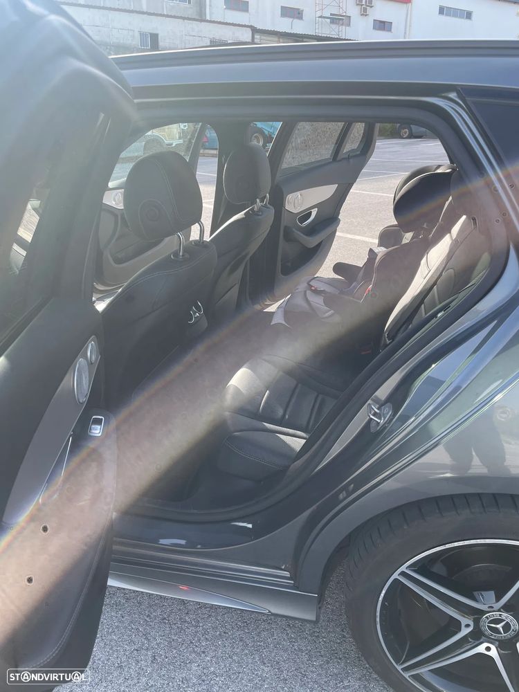 Mercedes-Benz C 220 d 4Matic 9G-TRONIC AMG Line - 9