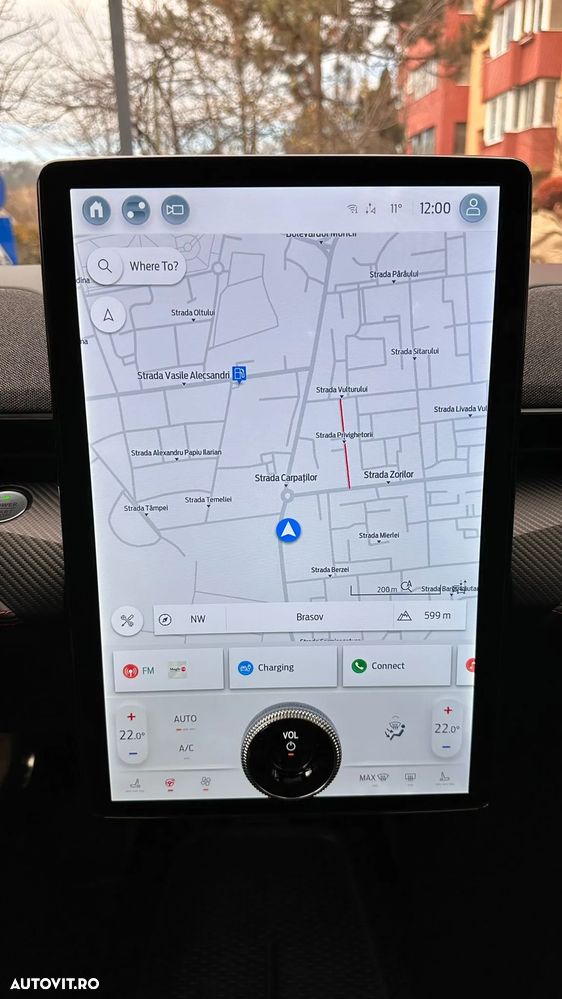 Ford Mustang Mach-E - 11