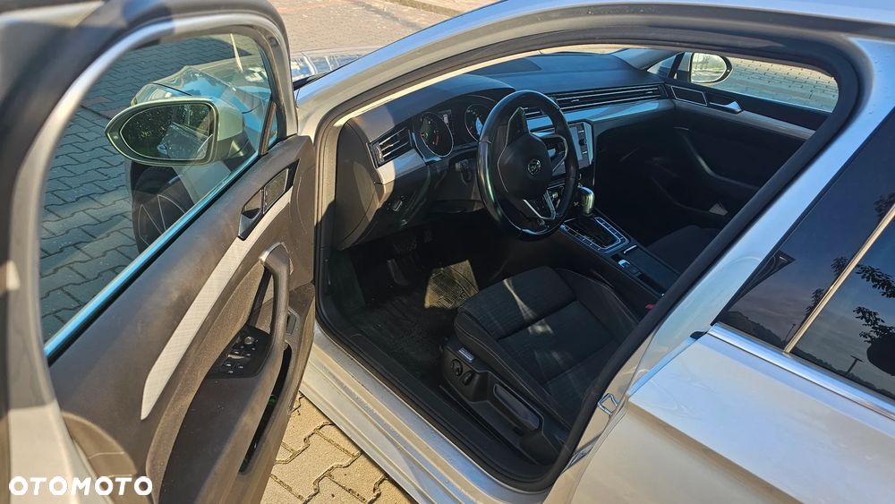 Volkswagen Passat 2.0 TDI BMT SCR Comfortline DSG7 - 13