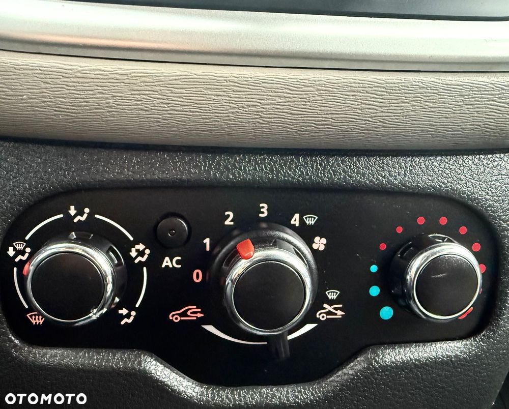 Dacia Dokker 1.6 Laureate - 10