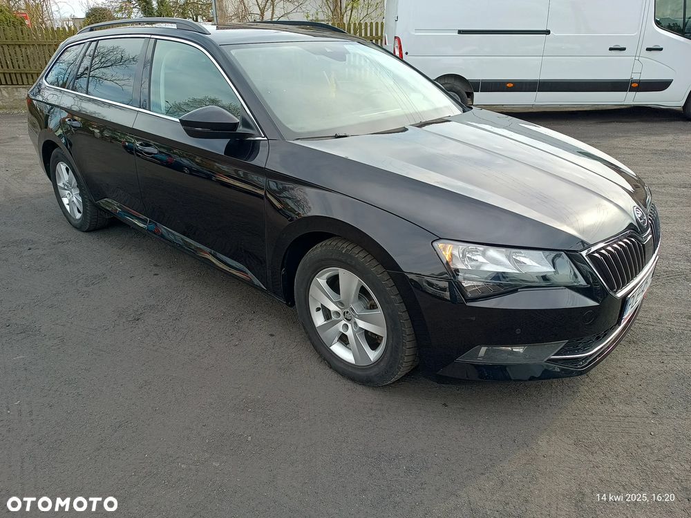 Skoda Superb 2.0 TDI Active DSG7 - 15