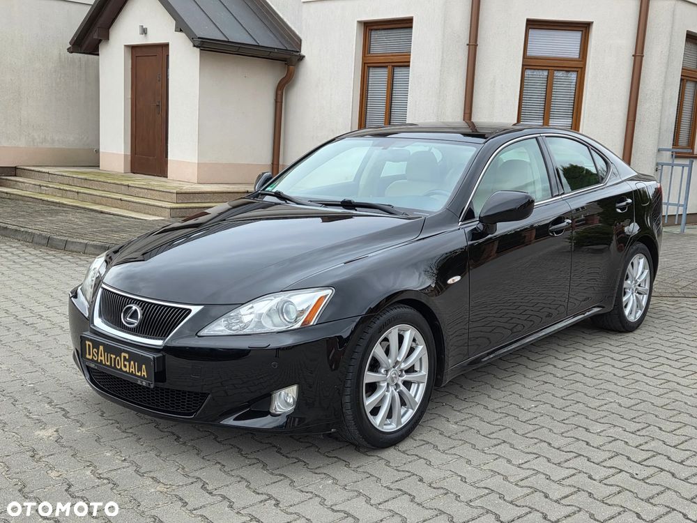 Lexus IS 250 Luxury Line - 2