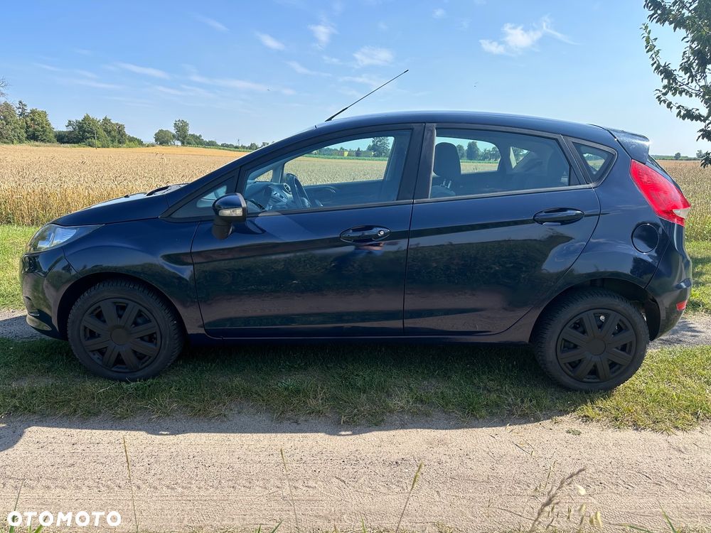 Ford Fiesta 1.4 TDCi Ambiente - 2