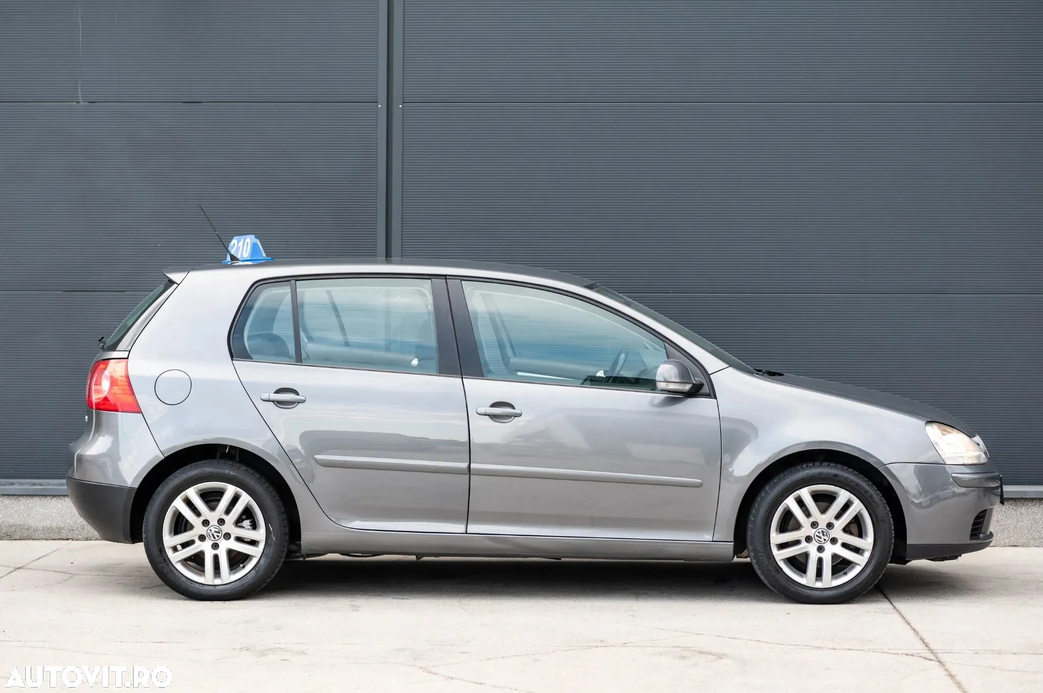 Volkswagen Golf 1.9 TDI Trendline - 9