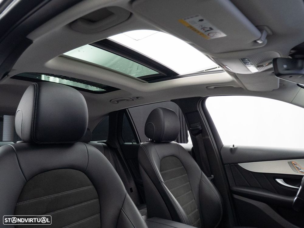 Mercedes-Benz GLC 300 de 4Matic - 37