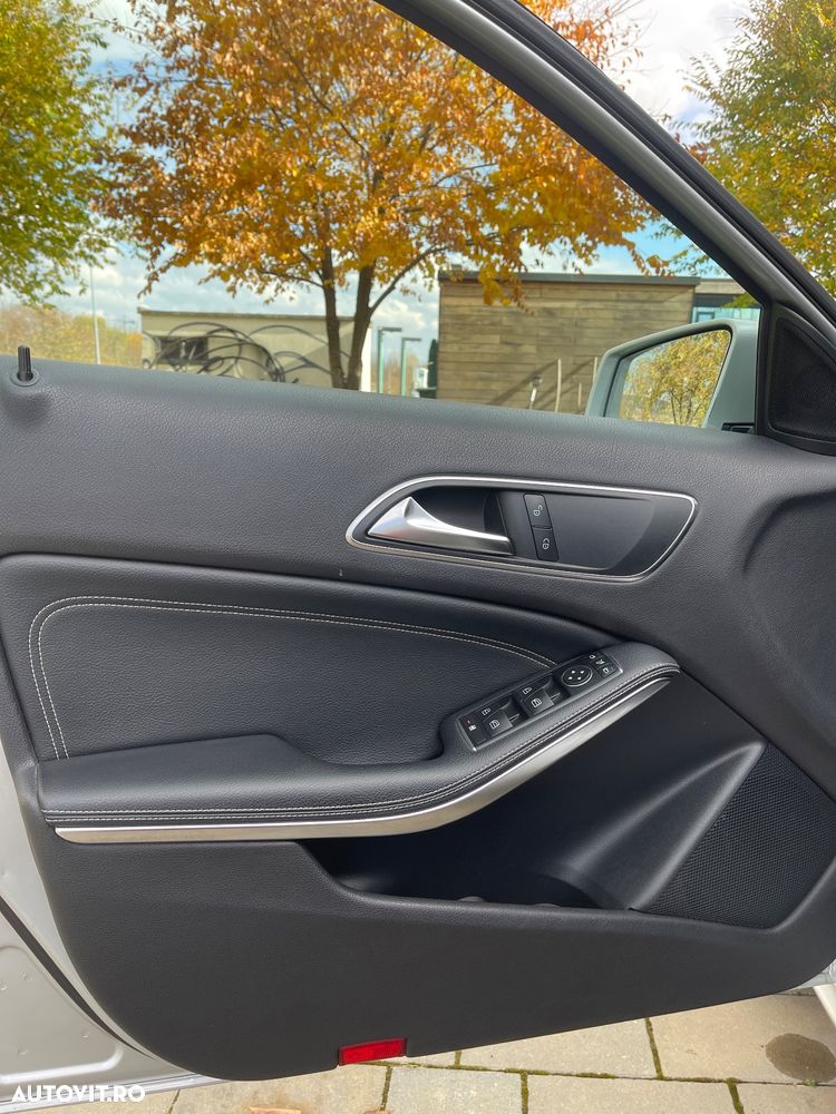 Mercedes-Benz A 180 CDI BlueEFFICIENCY Aut. - 14