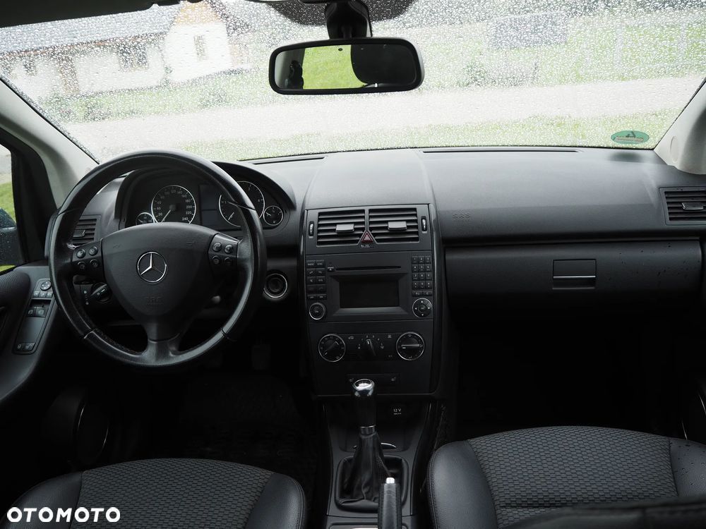 Mercedes-Benz Klasa A 160 CDI Avantgarde Edition 10 - 6